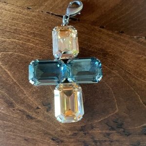 Sabika Cross Pendant